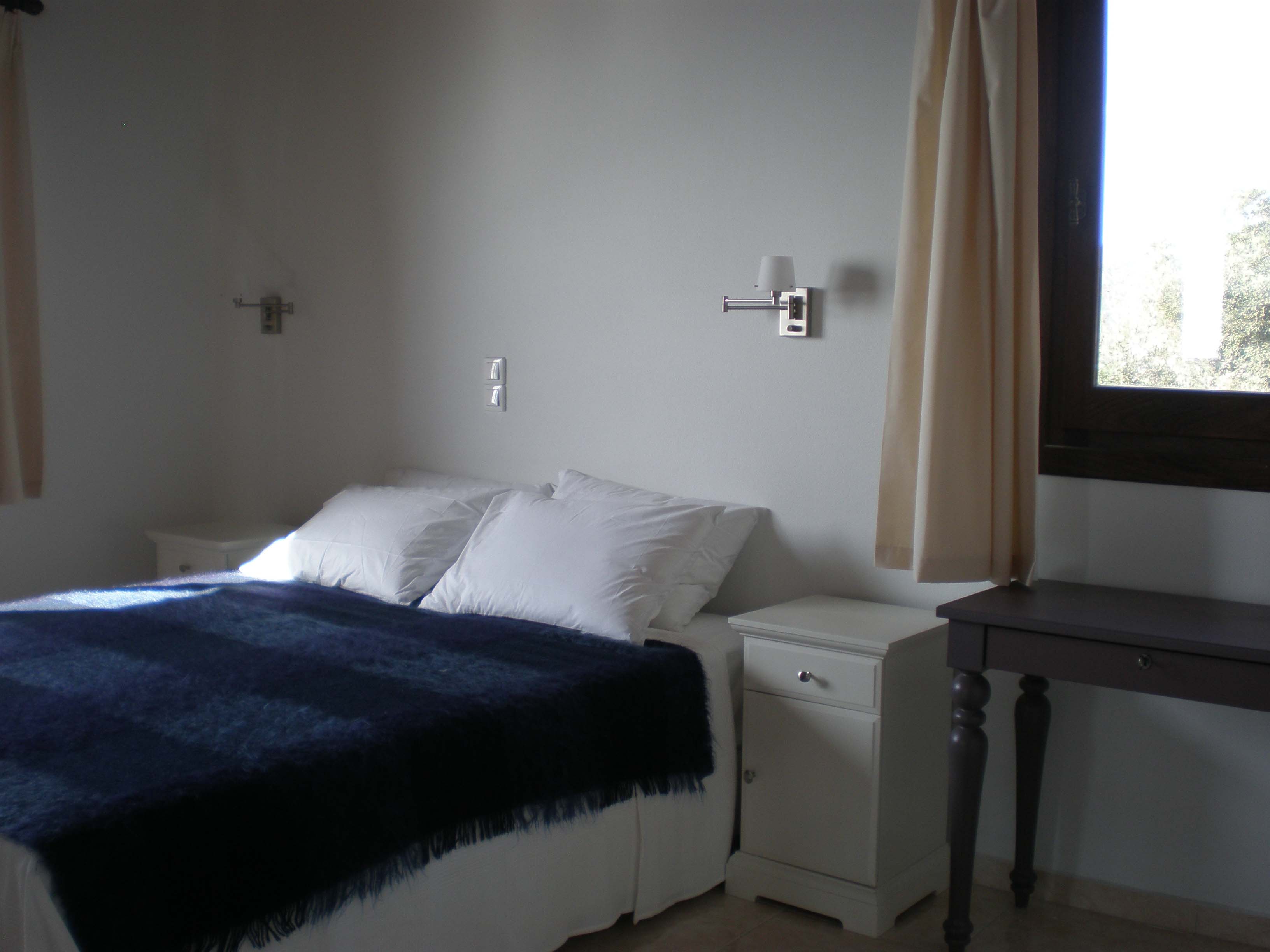 Writers Retreat Bedroom